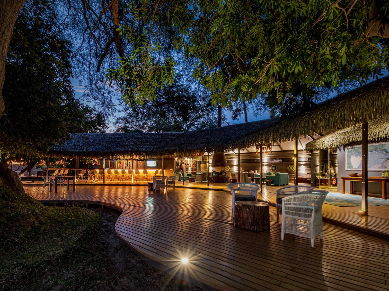 chundu-island-lodge-zentrale-einheit3
