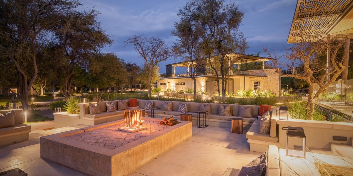 mokuti-etosha-lodge-zentrale-einheit7