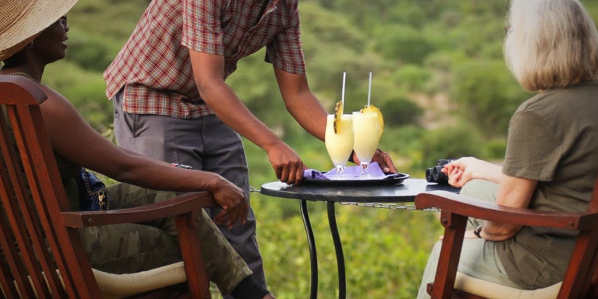 sangaiwe-tented-lodge-zentrale-einheit7